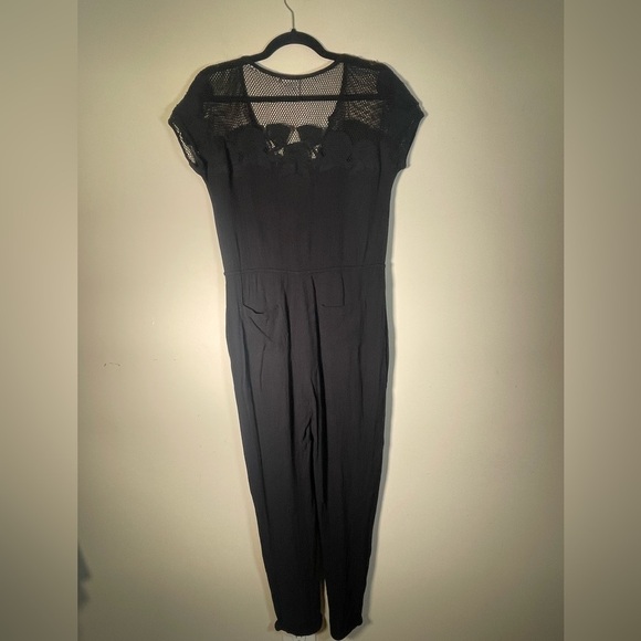 Anthropologie Crinkle Gauze Jumpsuit with Floral Appliqué and Mesh by Lilka
XS - Picture 12 of 16